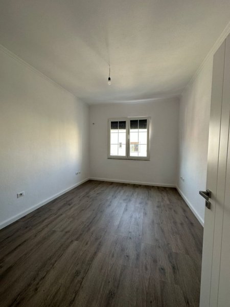 Tirane, shitet apartament 2+1 , 68 m² 148.000 € (21 DHJETORI)