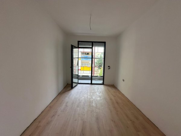 Tirane, shitet apartament 2+1 Kati 5, 103 m² 195.000 € (SHESIM APARTAMENT 2+1+2 KOPSHTI ZOOLOGJIK!)