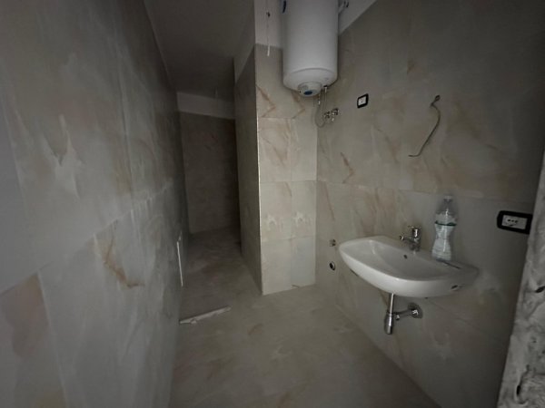 Tirane, shitet apartament 2+1 Kati 5, 103 m² 195.000 € (SHESIM APARTAMENT 2+1+2 KOPSHTI ZOOLOGJIK!)