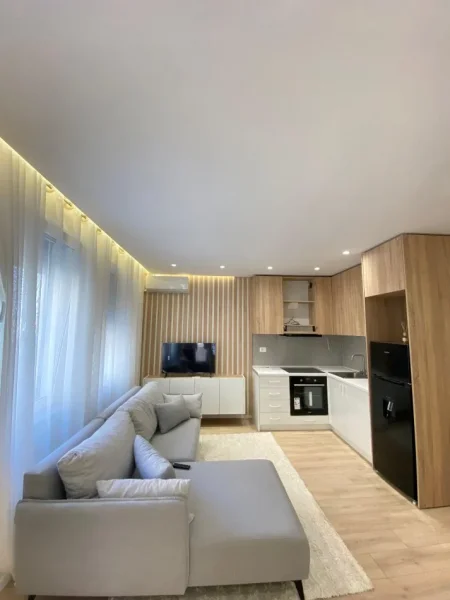 Tirane, shitet apartament 1+1 , 55 m² 125.000 € (Komuna e Parisit)