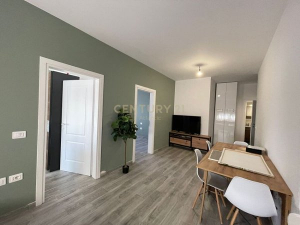 Durres, shitet apartament 2+1+Ballkon Kati 7, 87 m² 135.000 € (PLAZH RROTA KUQE)