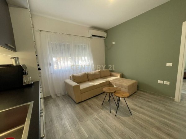 Durres, shitet apartament 2+1+Ballkon Kati 7, 87 m² 135.000 € (PLAZH RROTA KUQE)