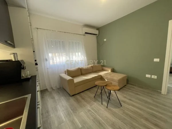 Durres, shitet apartament 2+1+Ballkon Kati 7, 87 m² 135.000 € (PLAZH RROTA KUQE)