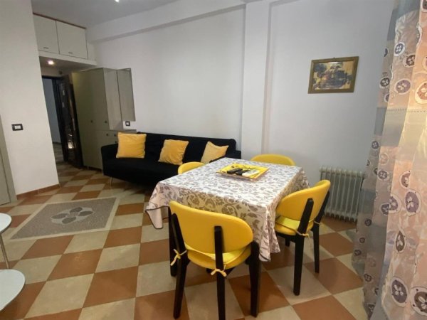 Durres, shitet apartament 1+1 Kati 2, 53 m² 82.400 € (Durres)