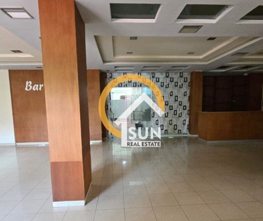 Shkoder, jepet me qera ambjent biznesi Kati 0, 160 m² 500 € (BULEVARDI BUJAR BISHANAKU)