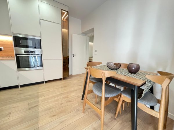 Tirane, jepet me qera apartament 1+1+Ballkon Kati 3, 69 m² 750 € (MYSLYM SHYRI)