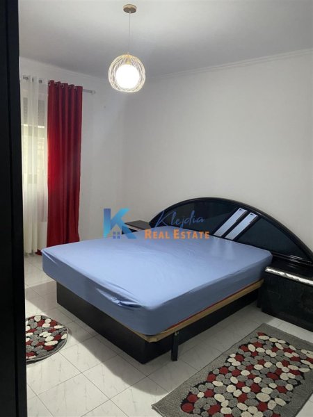 Tirane, jepet me qera apartament 2+1 Kati 3, 74 m² 500 € (Porcelan, afer Bar Artisti)