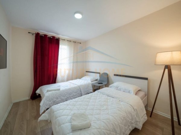 Tirane, jepet me qera apartament 2+1+Ballkon Kati 3, 60 m² 600 € (Bajram Curri)