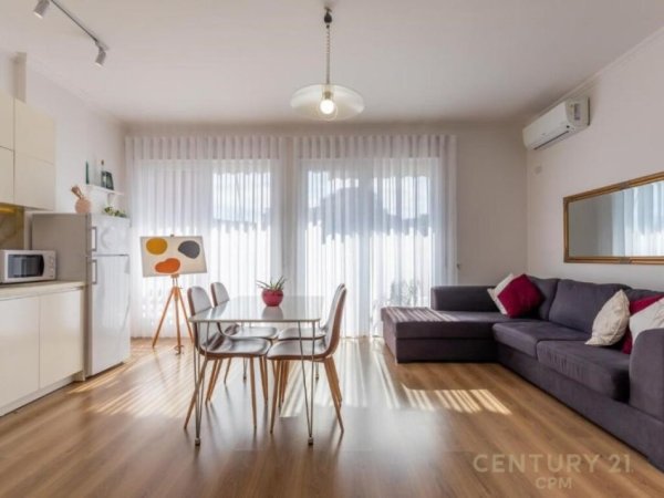 Tirane, shes apartament 1+1+Aneks+Ballkon Kati 4, 75 m² 187.500 € (LICEU ARTISTIK)