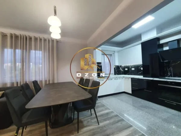 Apartament për  Shitje me Post Parkimi tek Rezidenca Touch of the Sun!