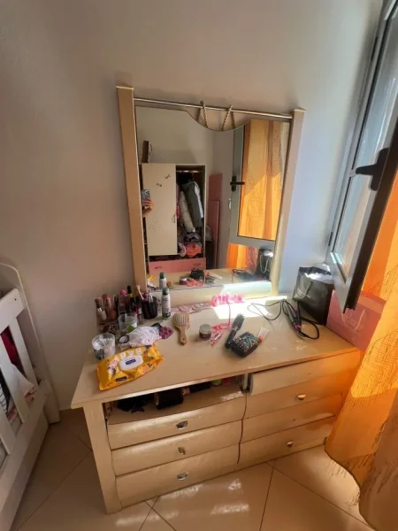 Tirane, shes Dhome gjumi 120€