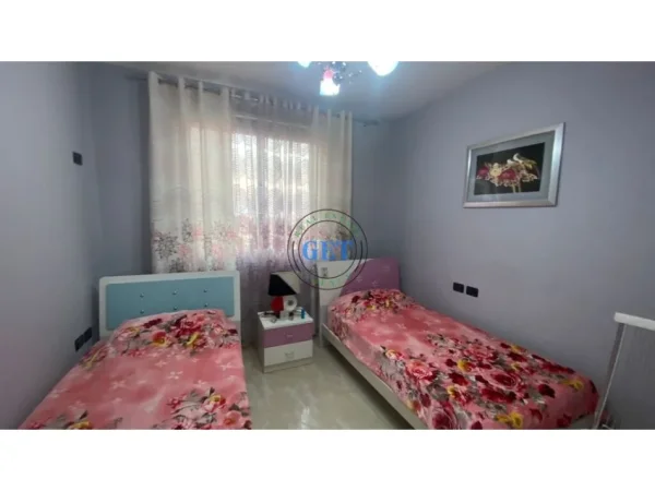 Durres, shitet apartament 2+1 Kati 8, 100 m² 110.000 € (Tek Ish-URT, Durres)