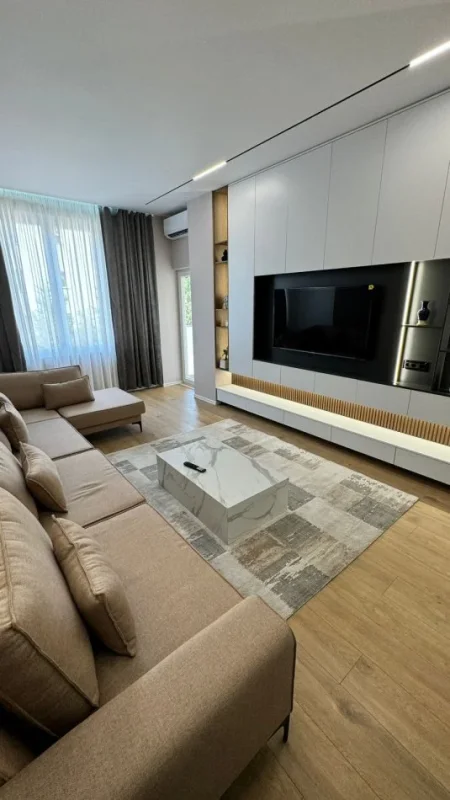 Tirane, jepet me qera apartament Kati 1, 85 m² 850 € 