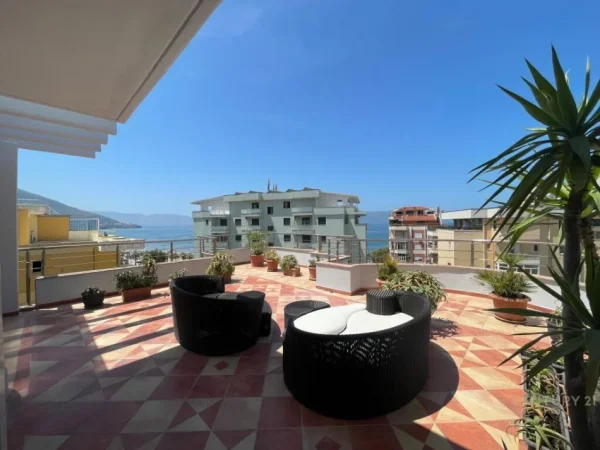 Vlore, shitet apartament+verande | Penthouse 2+1+Ballkon Kati 9, 179 m² 295.000 € (Lungomare)