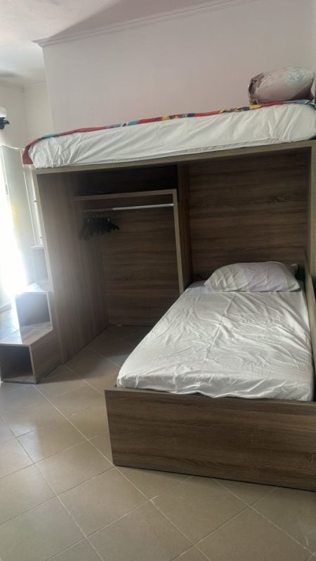 Tirane, jepet me qera garsonier Kati 1, 40 m² 450 € (RRUGA E DURRESIT)