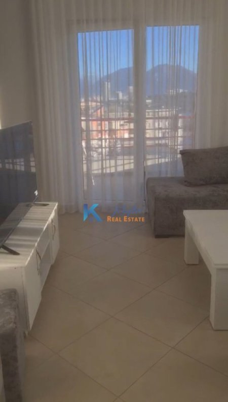 Tirane, jepet me qera apartament 2+1 Kati 4, 76 m² 600 € (Liqeni i Thate, prane Vila 21)