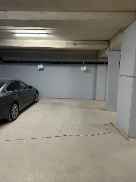 Tirane, jap me qera garazh Kati -1, 25 m² (Myslym Shyri)
