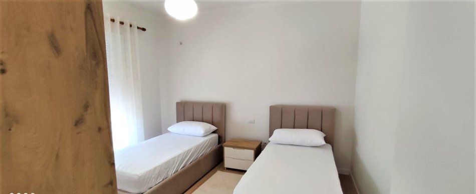 Tirane, jepet me qera apartament 2+1 Kati 7, 90 m² 600 € (Qytet Studenti)