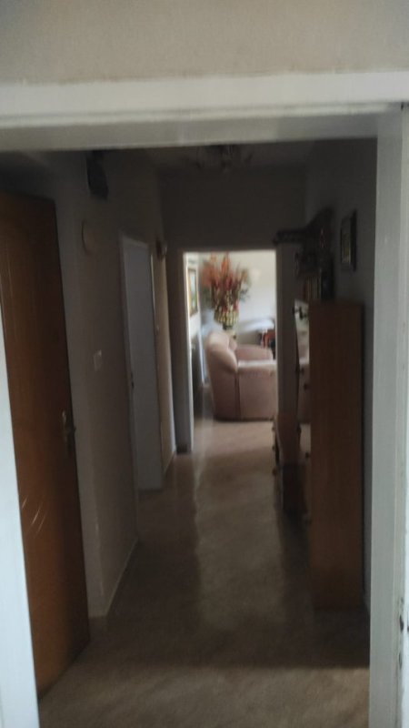Shqiperi, jepet me qera apartament 2+1+Ballkon Kati 2, 90 m² 450 € (RRUGA E DIBRES)
