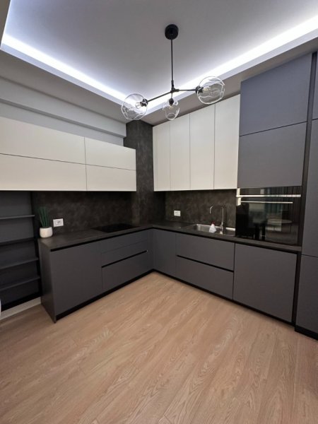 Tirane, shitet apartament 2+1 Kati 6, 95 m² 165.000 € (Kompleksi Golden Park)