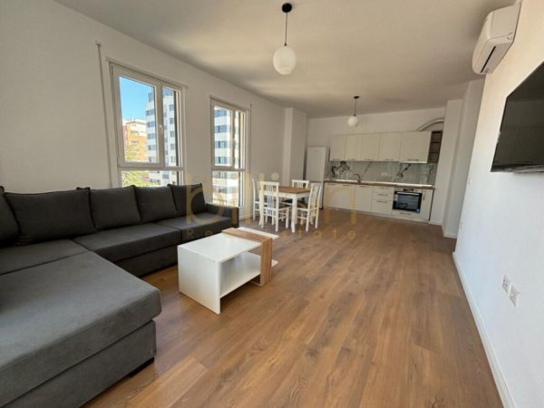 Tirane, jepet me qera apartament 2+1 Kati 3, 111 m² 750 € (Don Bosko, Tirana, Albania)