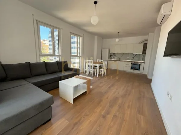 Tirane, jepet me qera apartament 2+1 Kati 3, 111 m² 750 € (Don Bosko, Tirana, Albania)