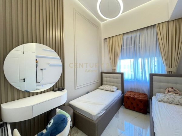 Tirane, shes apartament 3+1+2+ 2 POSTE PARKINGU , 164 m² 450.000 € (Kodra e Diellit)