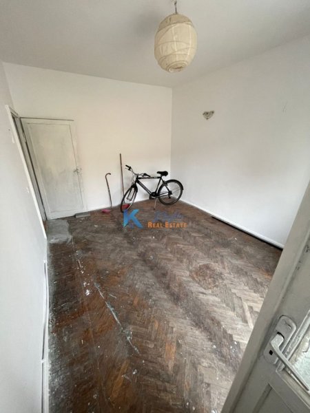 Tirane, shitet apartament 2+1 Kati 3, 66 m² 120.000 € (afer Pazarit te Ri, Rruga Hoxha Tahsim)