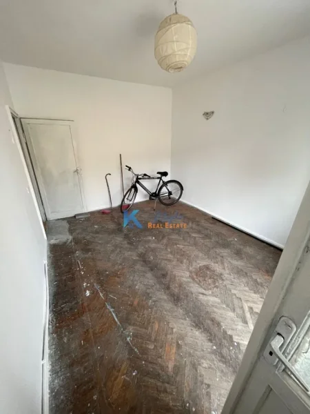 Tirane, shitet apartament 2+1 Kati 3, 66 m² 120.000 € (afer Pazarit te Ri, Rruga Hoxha Tahsim)