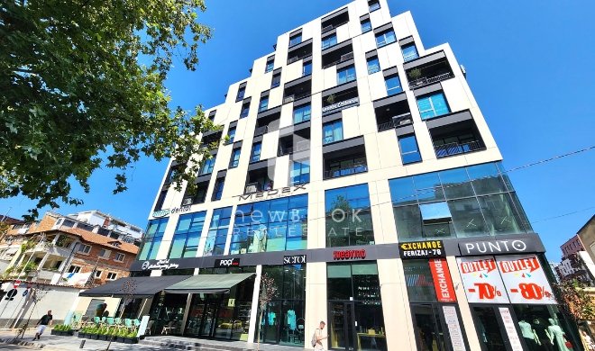 Me Qira: Ambient Biznesi  (151m2)| Buze Rruge - 📍Myslym Shyri , me Fasade Xhami & Pamje nga Rr. Kryesore ( 2000€/muaj Neto ) | K.2  📌 PERSHTATET NE BAZE KLIENTIT**