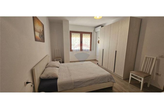 Tirane, jepet me qera apartament 2+1 Kati 3, 100 m² 650 € (Rruga &quot;Islam Alla&quot; - Rruga e Kavajës)
