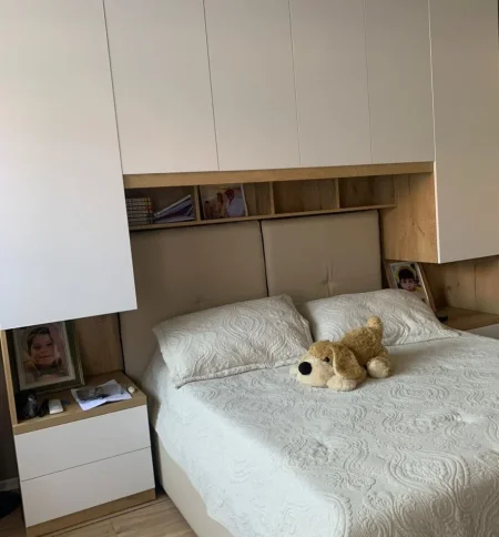Tirane, shitet apartament 1+1 Kati 1, 