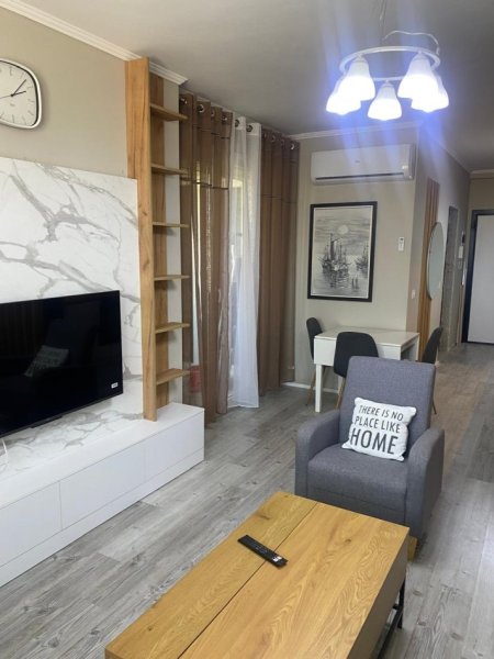 Tirane, jepet me qera apartament 1+1 Kati 10, 60 m² 500 € (Kompleksi Golden Park)