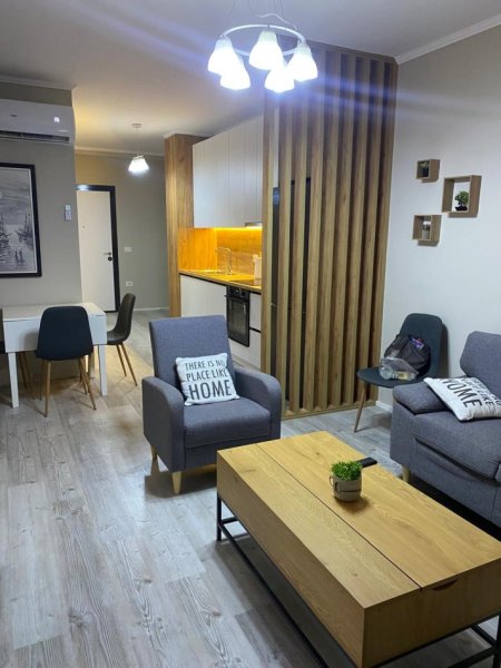 Tirane, jepet me qera apartament 1+1 Kati 10, 60 m² 500 € (Kompleksi Golden Park)