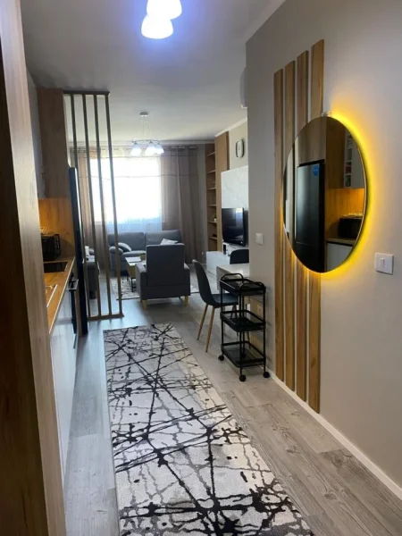 Tirane, jepet me qera apartament 1+1 Kati 10, 60 m² 500 € (Kompleksi Golden Park)