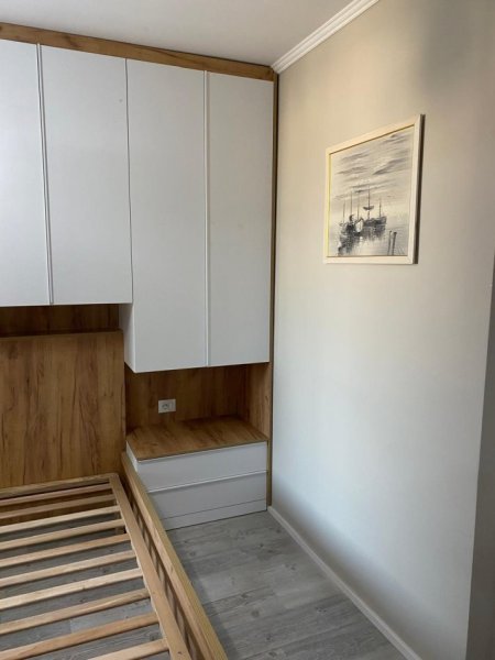 Tirane, jepet me qera apartament 1+1 Kati 10, 60 m² 500 € (Kompleksi Golden Park)