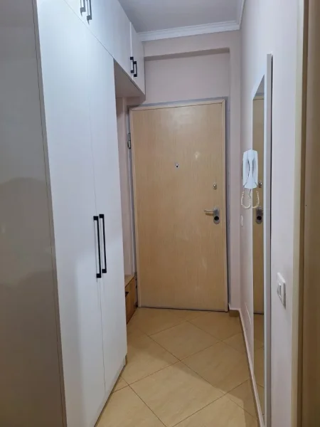 Tirane, jepet me qera apartament 1+1+Ballkon Kati 2, 62 m² 32.000 Lek (Thoma Koxhaj)