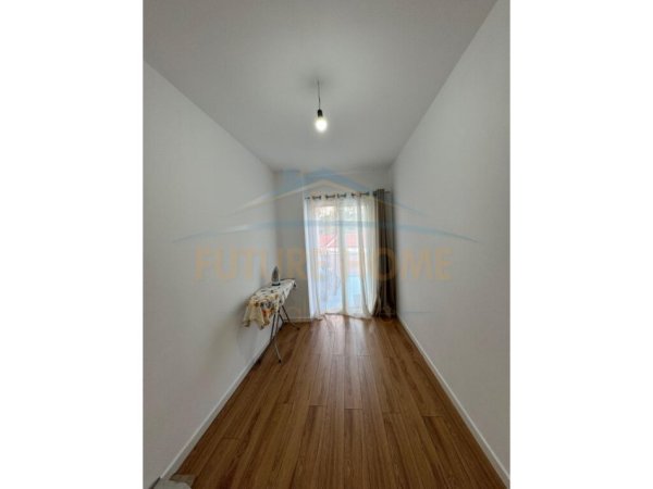 Tirane, shitet apartament 2+1+Ballkon Kati 6, 116 m² 113.000 € (Fresk)