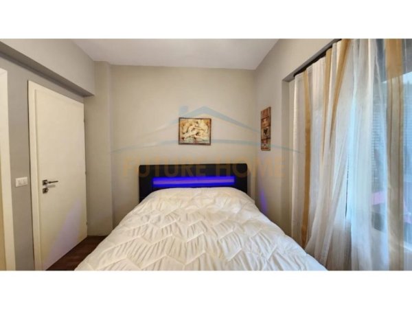 Tirane, jap me qera apartament 2+1+Ballkon Kati 1, 104 m² 650 € (Kopshti Zoologjik)