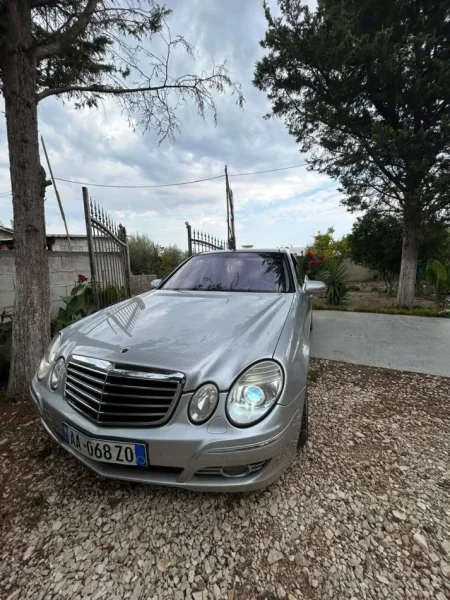 Mercedes Benz Viti 2007 sherbimet e bera