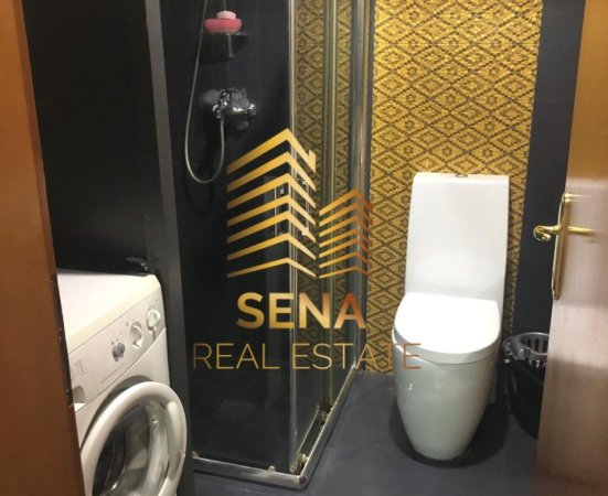 Tirane, jepet me qera apartament 1+1+Ballkon Kati 4, 60 m² 600 € (Rruga Medar Shtylla)