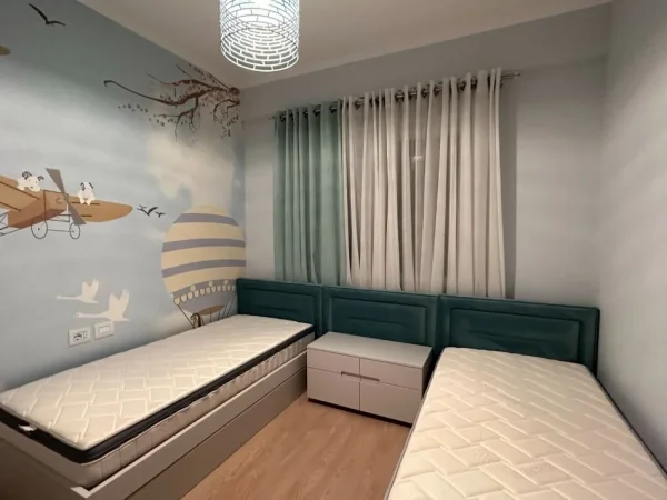 Tirane, shitet apartament 2+1 Kati 6, 95 m² 165.000 € (Tirana Golden Park)