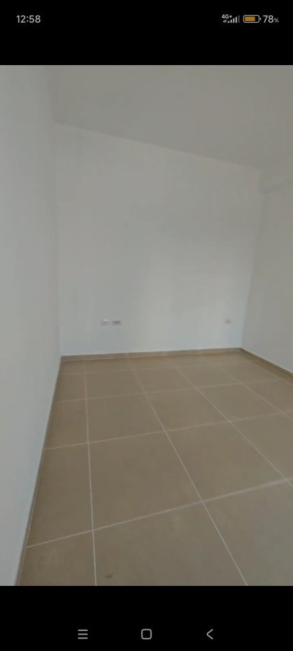 Tirane, jepet me qera apartament 1+1+Aneks+Ballkon Kati 2, 550 m² (Rruga Kosovarëve)