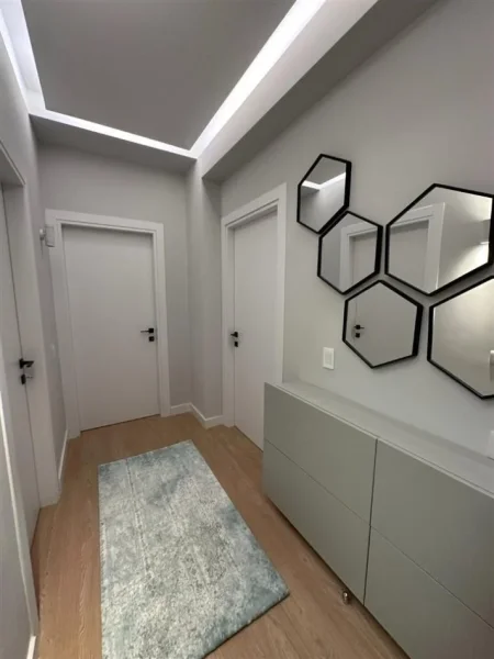 Tirane, shitet apartament 2+1 Kati 5, 95 m² 165.000 € (Tirana Golden Park)