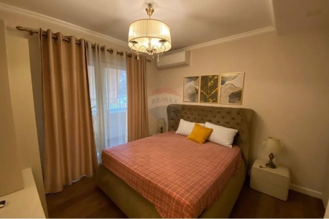 Tirane, jepet me qera apartament 2+1 Kati 2, 100 m² 1.500 € (QIRA, APARTAMENT 2+1, STADIUMIT AIR ALBANIA!)