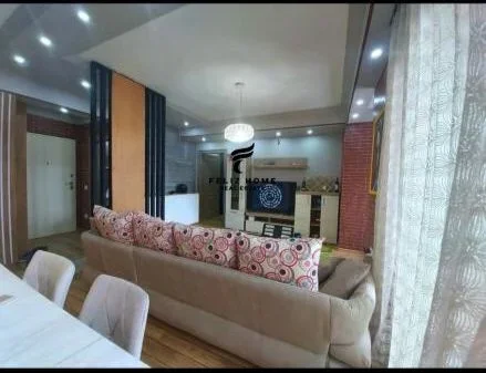 Tirane, jepet me qera apartament 1+1 Kati 8, 95 m² 1.200 € (RRUGA MYSLYM SHYRI)