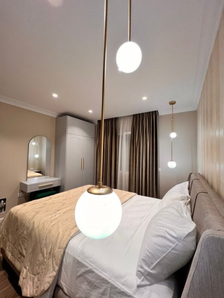 Tirane, jepet me qera apartament 2+1+Ballkon Kati 7, 100 m² 1.300 € (KODRA E DIELLIT)