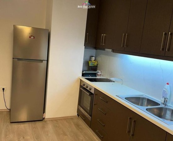 Tirane, jepet me qera apartament 2+1 Kati 4, 110 m² 500 € (Bulevardi i Ri)
