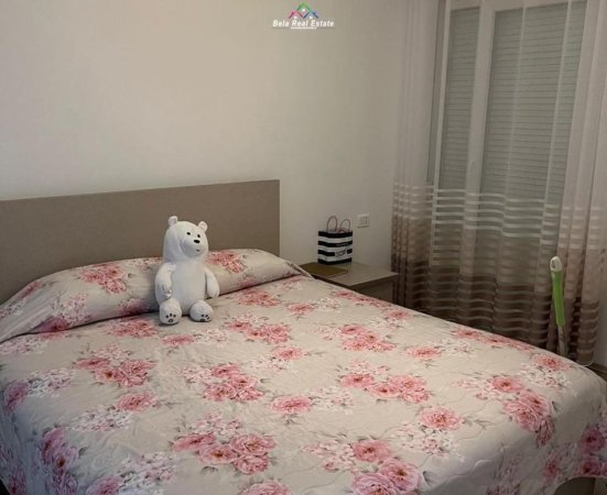 Tirane, jepet me qera apartament 2+1 Kati 4, 110 m² 500 € (Bulevardi i Ri)