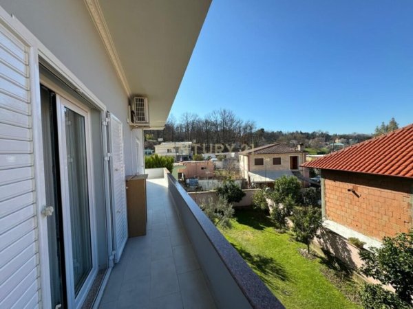 Tirane, jepet me qera apartament 2+1 Kati 2, 105 m² 600 € (vilat gjermane)